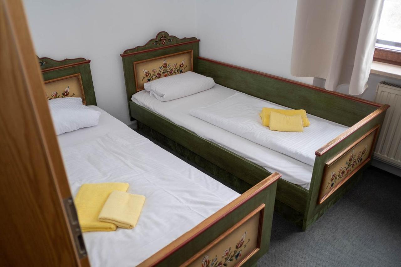 Ferien Vom Ich, Bayerischer Wald, Hotel & Restaurant Neukirchen  المظهر الخارجي الصورة