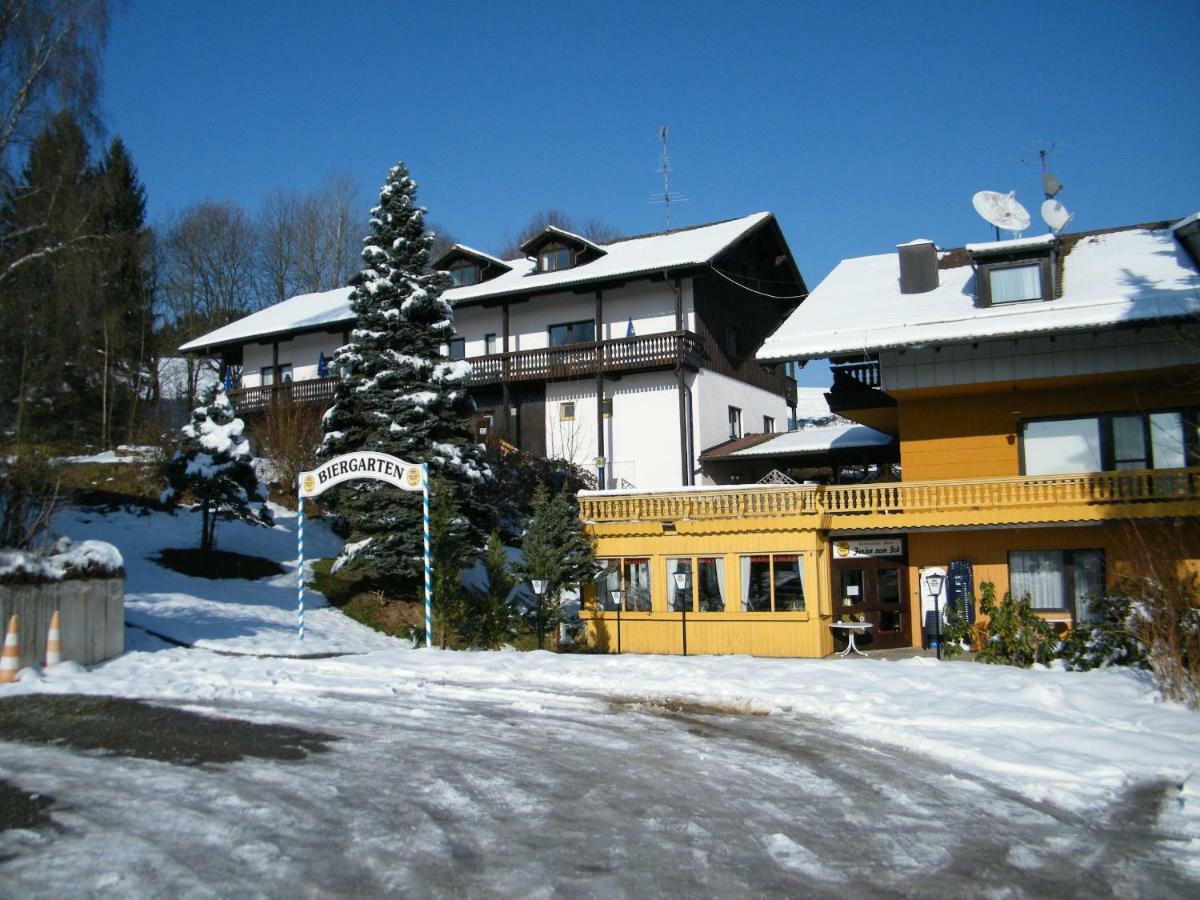 Ferien Vom Ich, Bayerischer Wald, Hotel & Restaurant Neukirchen  المظهر الخارجي الصورة