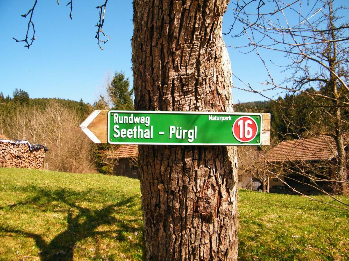 Ferien Vom Ich, Bayerischer Wald, Hotel & Restaurant Neukirchen  المظهر الخارجي الصورة